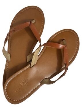 Universal Thread Tan Leather Sandals
